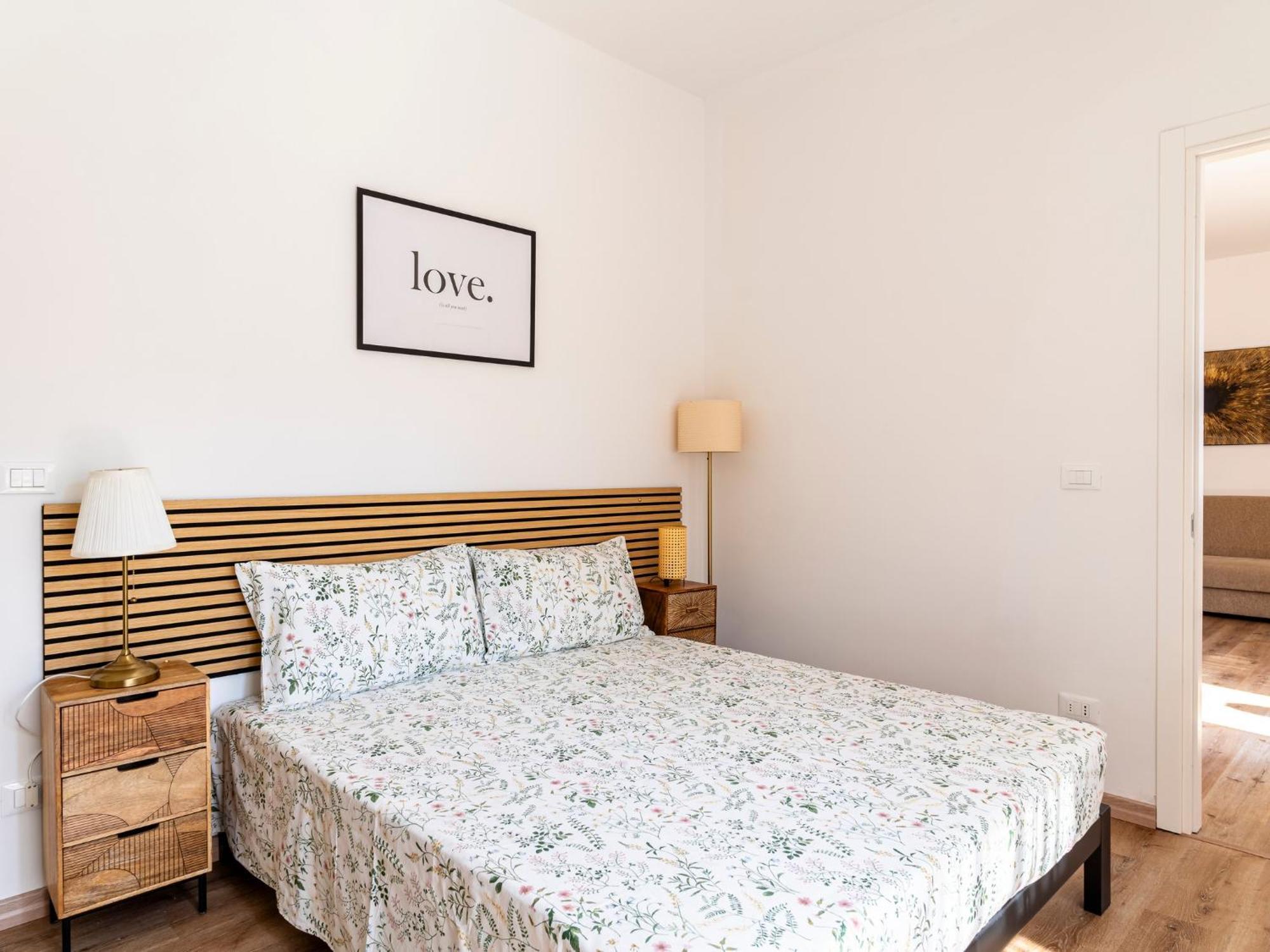 Livorno Central And Modern 2 Apts & 1 Room! Екстер'єр фото