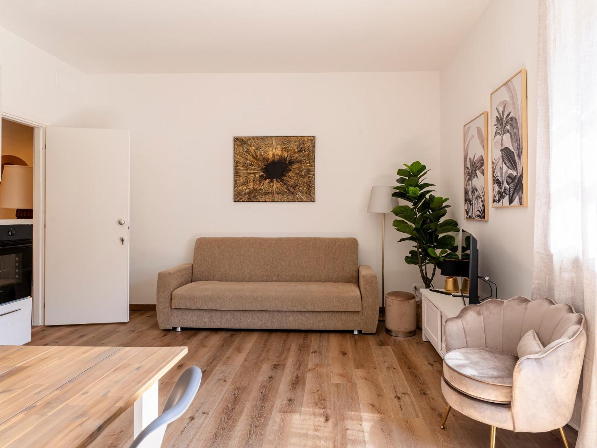 Livorno Central And Modern 2 Apts & 1 Room! Екстер'єр фото